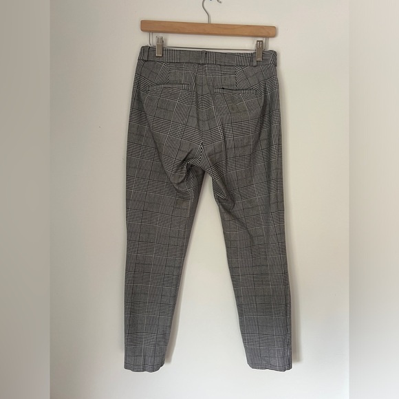Banana Republic | Sloan Skinny Fit Plaid Pants - Picture 3 of 8